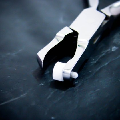 ALICATE QUITA BANDAS (ESTERILIZABLE)