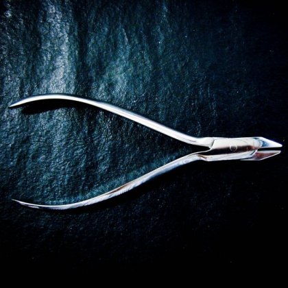 ALICATE DE TRES PUNTAS